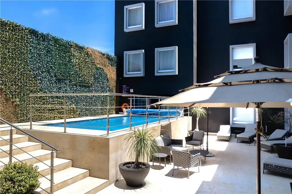 Comfort Inn Queretaro Tecnologico فندق